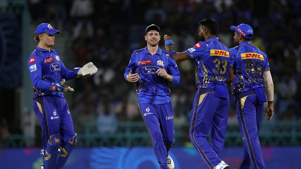 2025 04 04T144628Z 139602380 UP1EL44151EUL RTRMADP 3 CRICKET IPL LSG MI