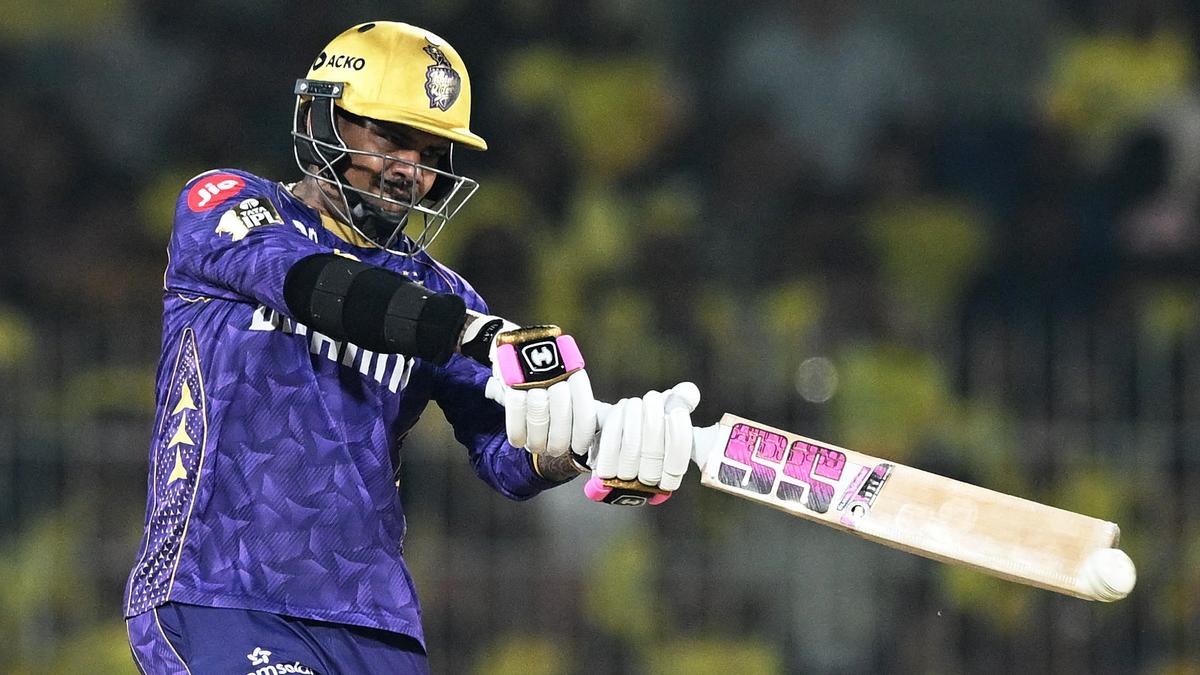 2025 04 11T164342Z 224505591 UP1EL4B1AGSAC RTRMADP 3 CRICKET IPL CSK KKR