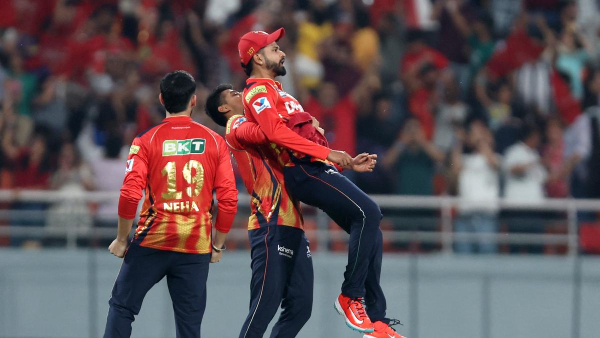 2025 04 15T172033Z 382951779 UP1EL4F1C68I0 RTRMADP 3 CRICKET IPL PBKS KKR