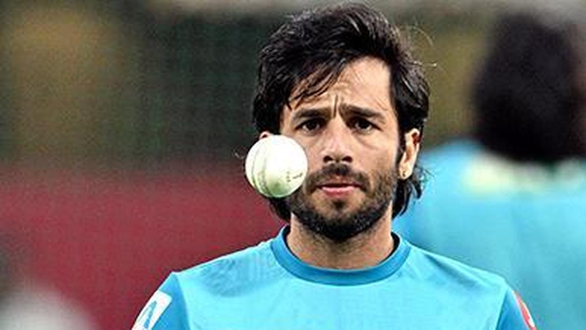 Ravi Bishnoi sold to Rajasthan Royals for Rs. 7.20 crore in IPL 2026 Auction 1 th03 ipl auctioG2NF8FUSG.3.jpg